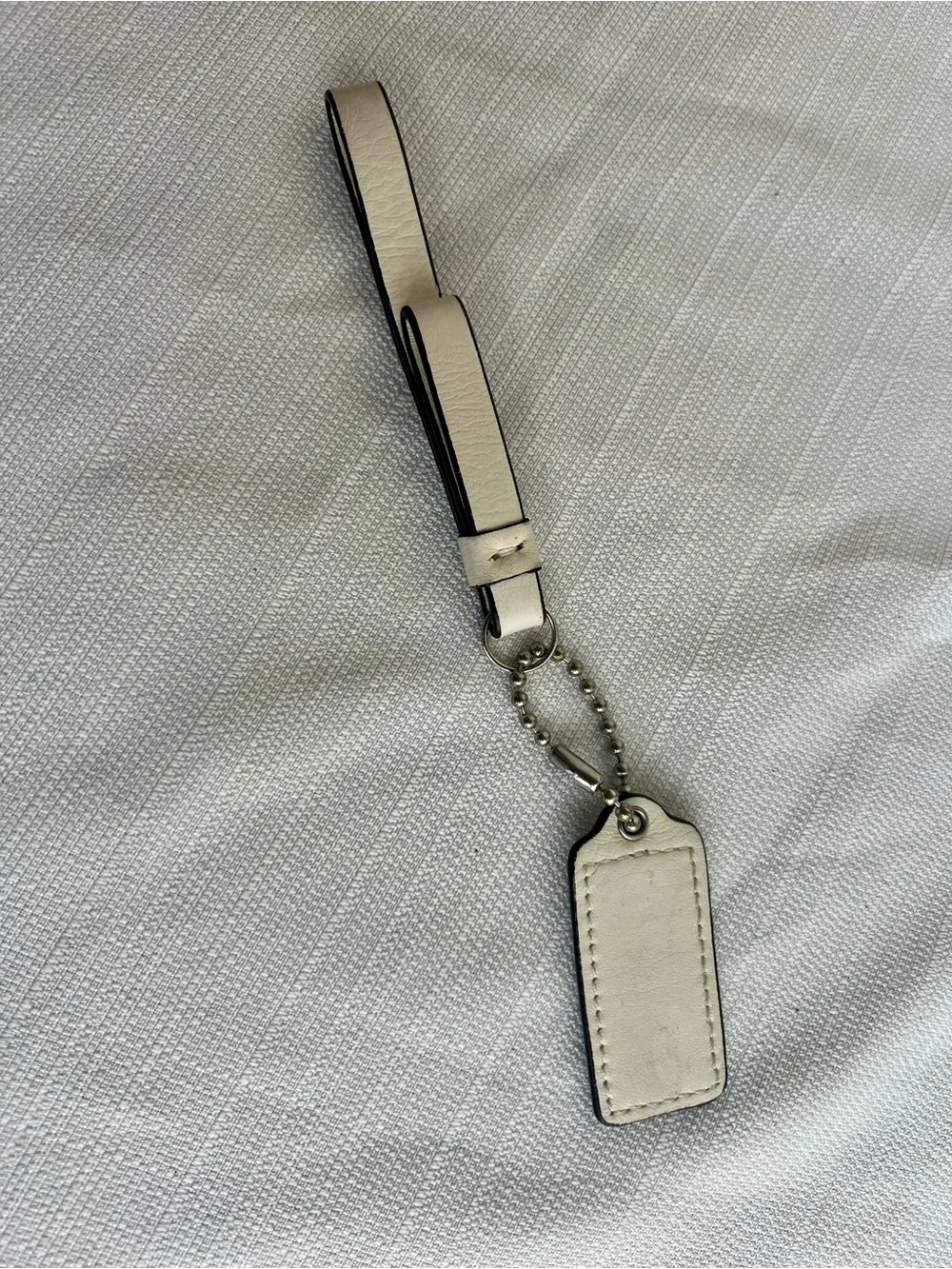 Coach White Leather Hang Tag and Loop Set